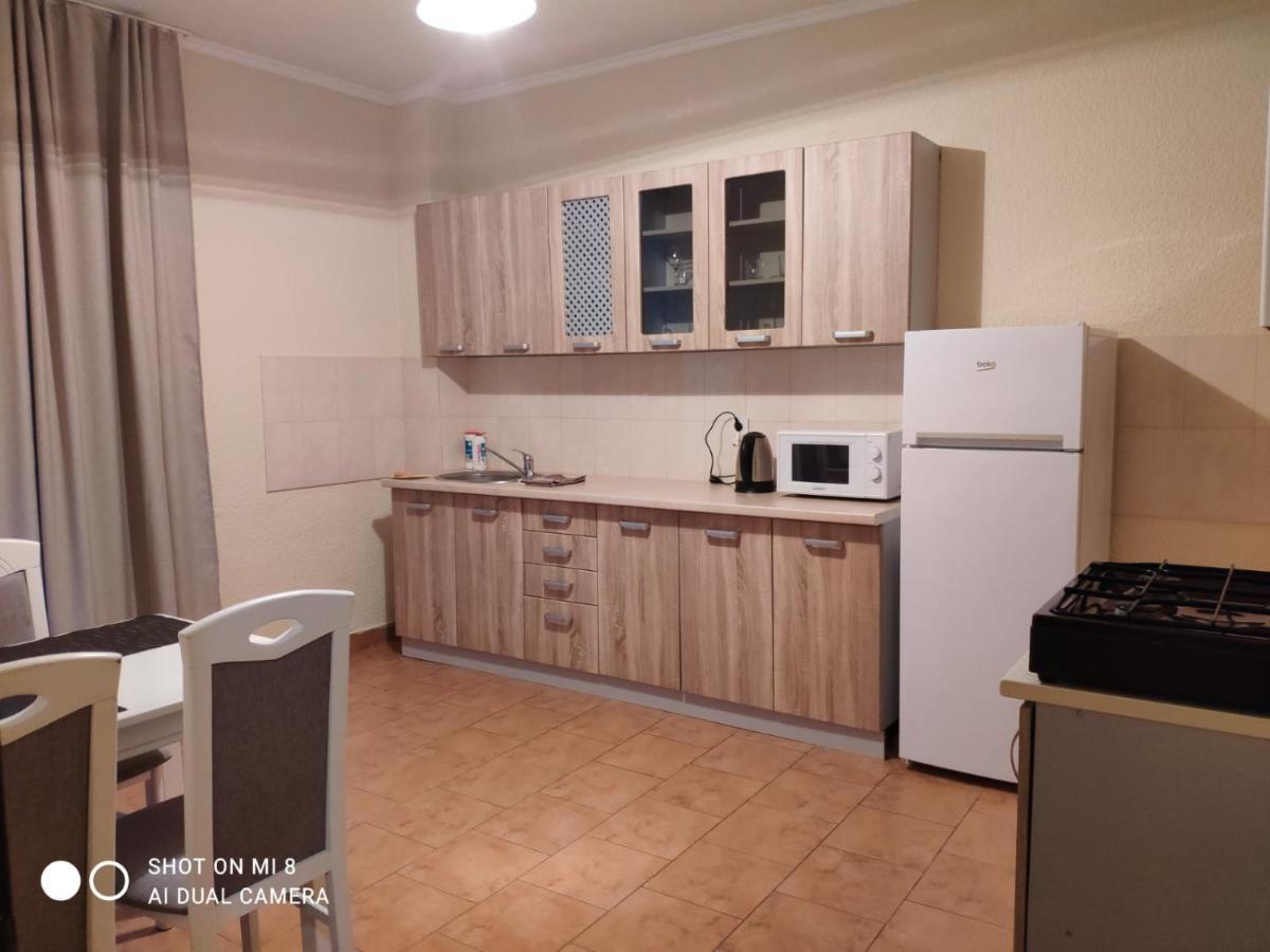Apartments Domovik Мостова 5 Кв 44 Mukacheve Exterior foto